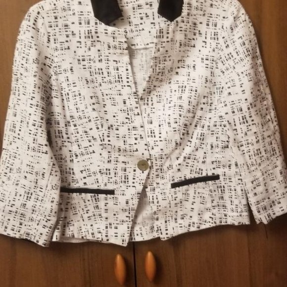 NEW elegant R&R VERNO 100% LINEN Jacket EUR 42 US 4 made in Bulgaria - Picture 12 of 12